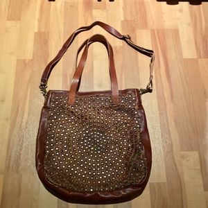 Stunning Old Trend studded leather tote! Like new condition!
